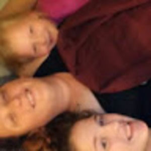 Meet your Posher, Flora